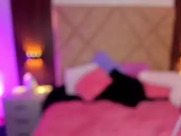 Summerssangel  live sex cam