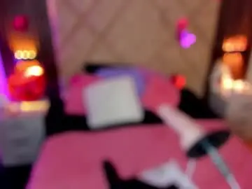 Summerssangel  live sex cam