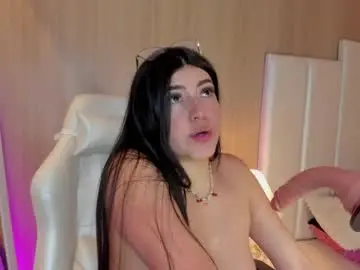 Summerssangel  live sex cam
