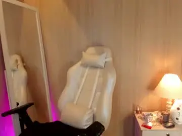 Summerssangel  live sex cam