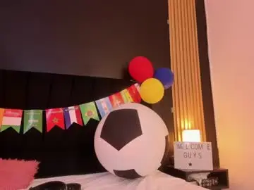 Twodolls18  live sex cam