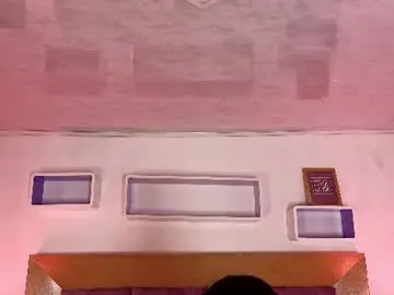 Bigboobsastrid  live sex cam