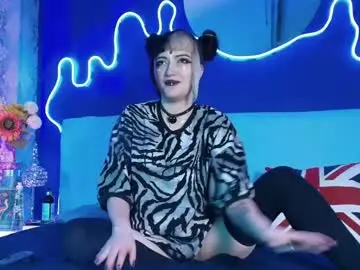 Jeannesabatier  live sex cam