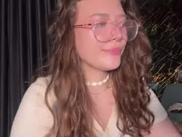 Kristiekitty  live sex cam