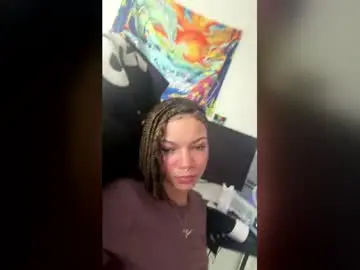 Lilkittybear  live sex cam