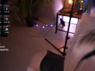 Lindathacker  live sex cam