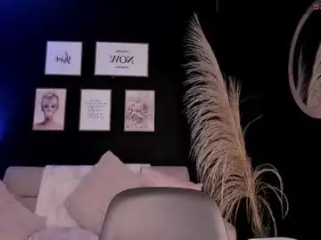 Nina_voss  live sex cam