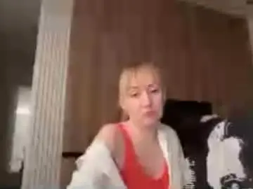 Nuvellaa  live sex cam
