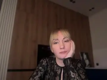 Nuvellaa  live sex cam
