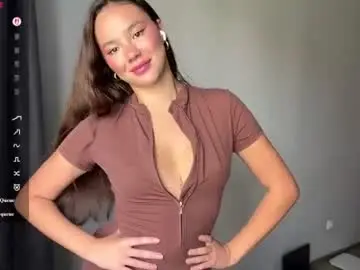 Pameliakinsinger  live sex cam