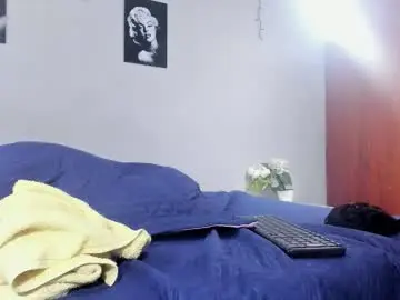 Sexynova_93  live sex cam