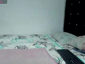 Sexynova_93  live sex cam