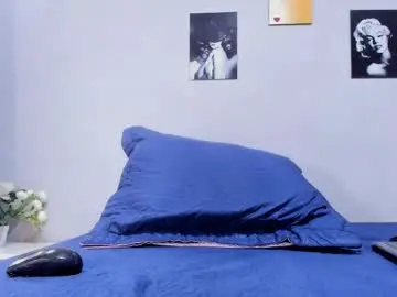 Sexynova_93  live sex cam