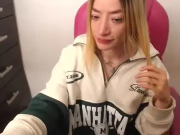 Zoee_joness  live sex cam
