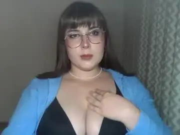 Claralovely  live sex cam