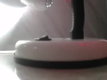 Esmeralda1_s  live sex cam