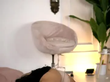 Evorahnoir  live sex cam