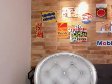 Foxy_xiaomi  live sex cam