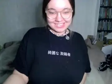 Helen_foxygirl  live sex cam