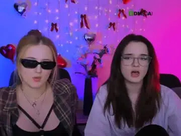 Luna_berryy  live sex cam