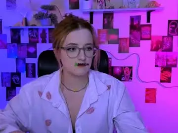 Luna_berryy  live sex cam
