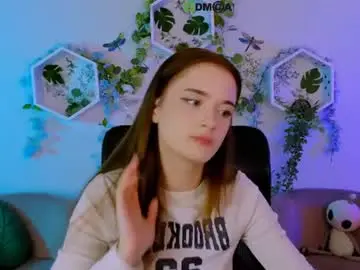 Luna_berryy  live sex cam