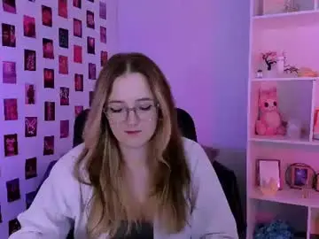 Luna_berryy  live sex cam