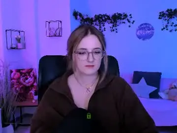 Luna_berryy  live sex cam