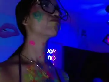 Megan_saint  live sex cam