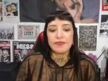 Rollyderolandia666  live sex cam