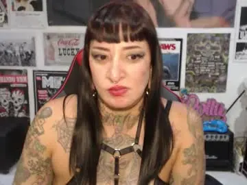 Rollyderolandia666  live sex cam