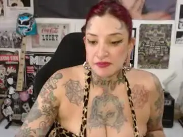 Rollyderolandia666  live sex cam