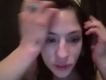 Squirtlegrl  live sex cam