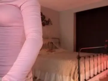 Uwunikaa  live sex cam