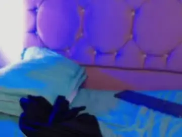 _im_liaa  live sex cam