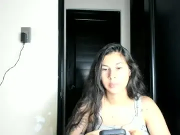 Alia_bashar  live sex cam