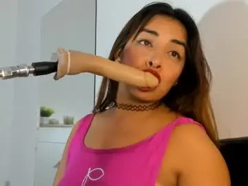 Amelie01bronw  live sex cam