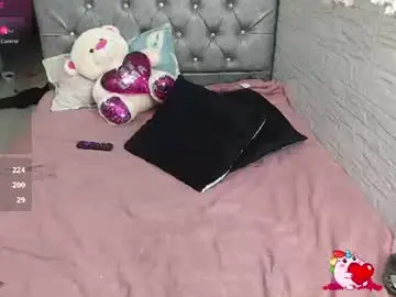 Catalinahenao  live sex cam