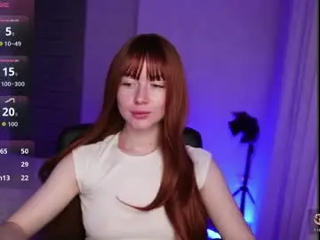 Foxxyjulina  live sex cam