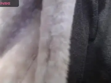 Lenagolden  live sex cam