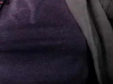 Lenagolden  live sex cam