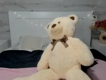 Lumlue  live sex cam