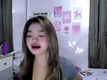 Real_love_bb  live sex cam