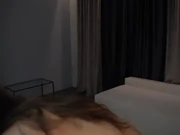 Scarletmore  live sex cam