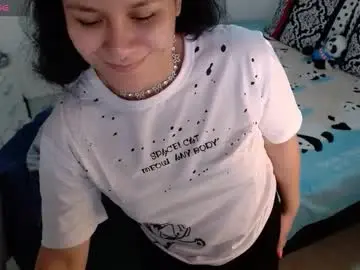 Soniafuckboobs  live sex cam