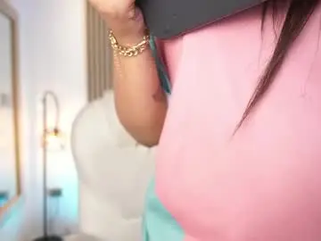 Arigigomez  live sex cam