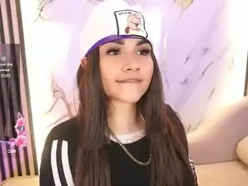Arigigomez  live sex cam