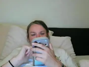 Babykay03  live sex cam