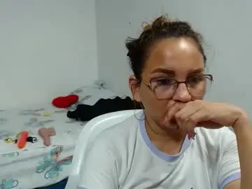 Brida_angela29  live sex cam