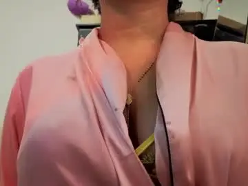 Elo_12  live sex cam